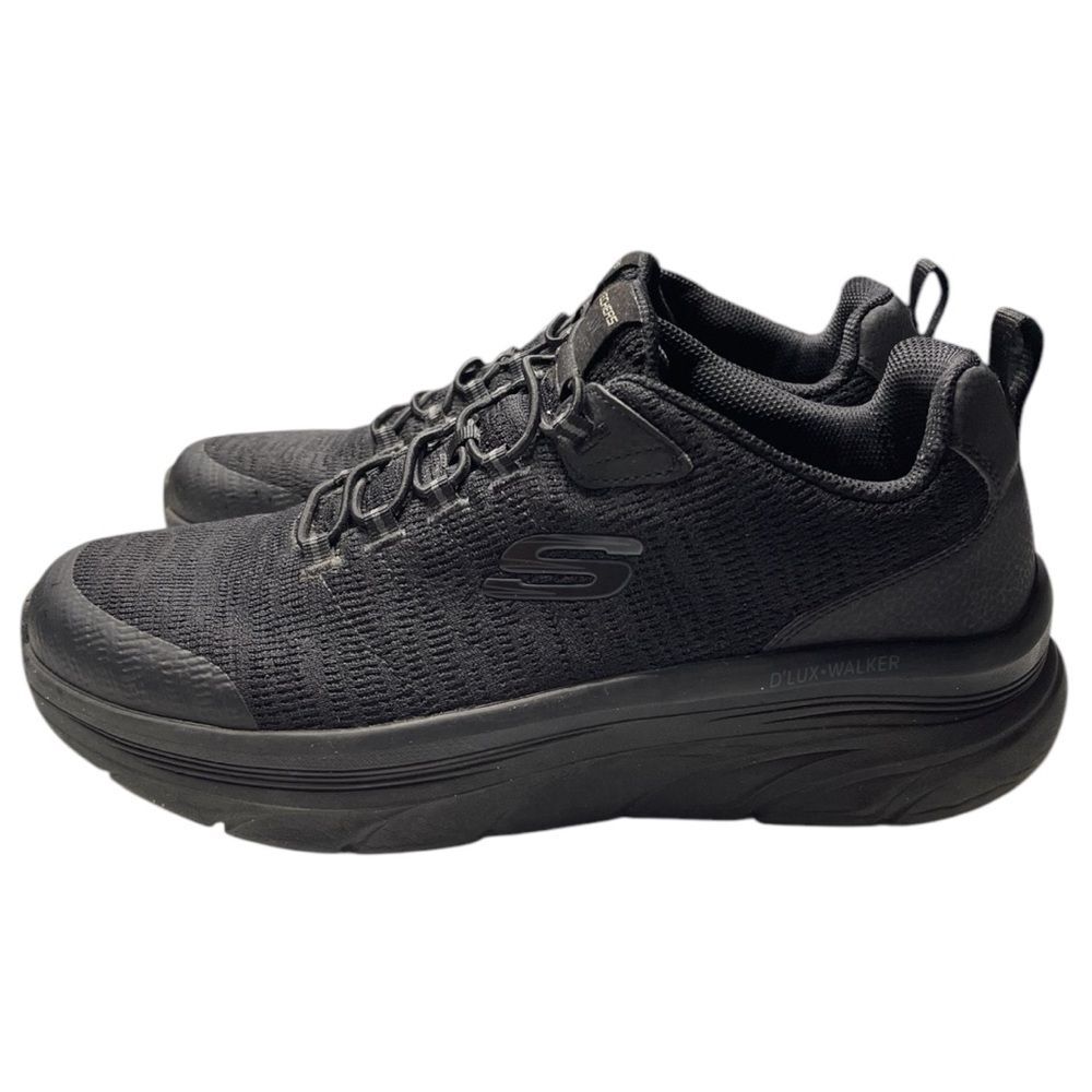Skechers Men’s D’Lux Walker Sneakers | Size 10.5